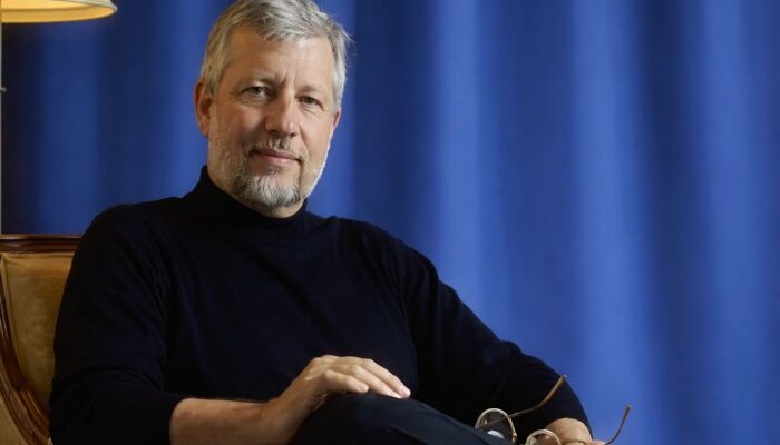 Dan Simmons Cause of Death